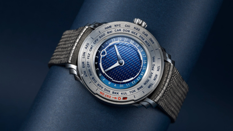 MING 57.05 Comet