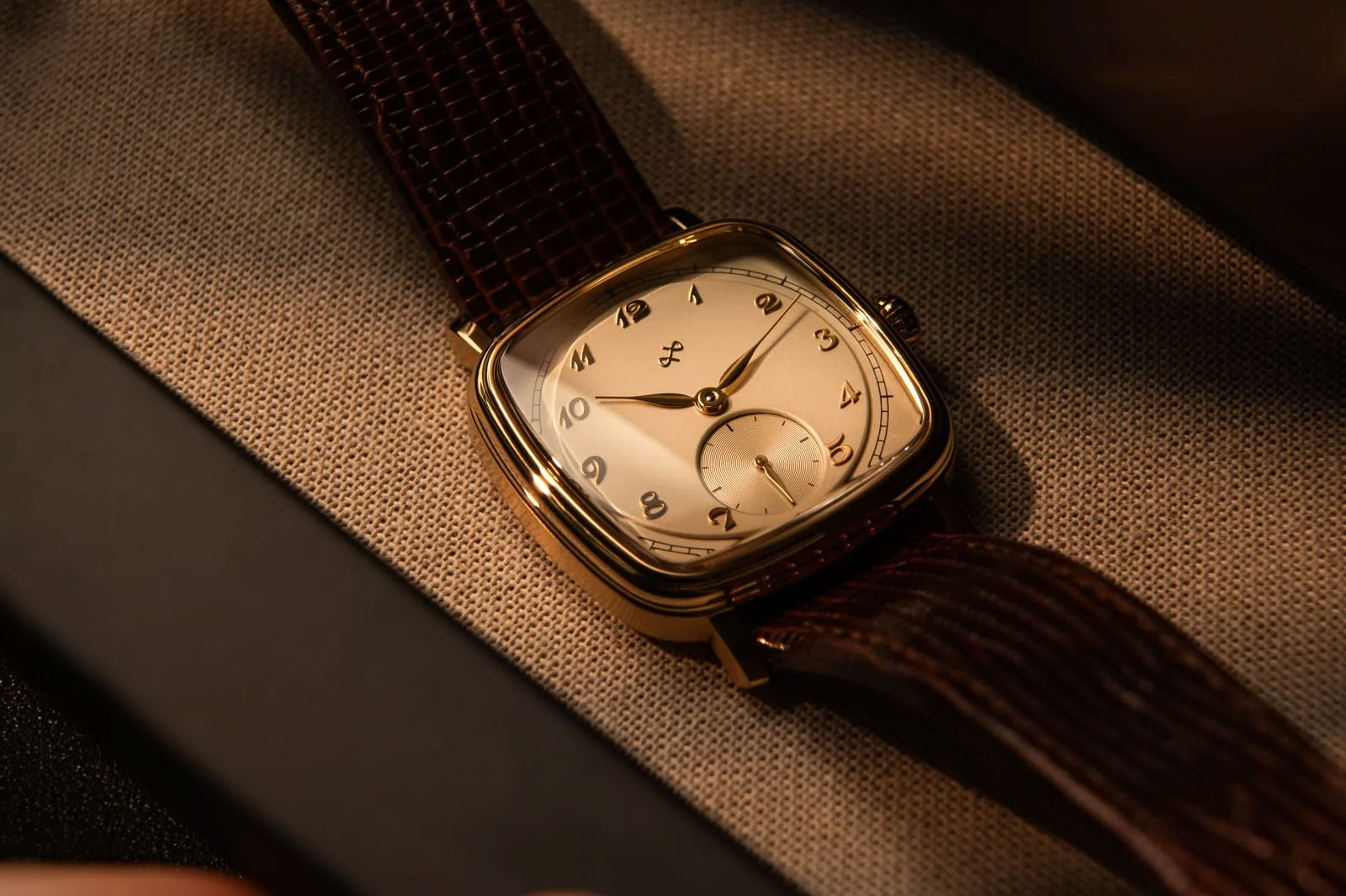 AV86 1954 Amalfi Mechanical