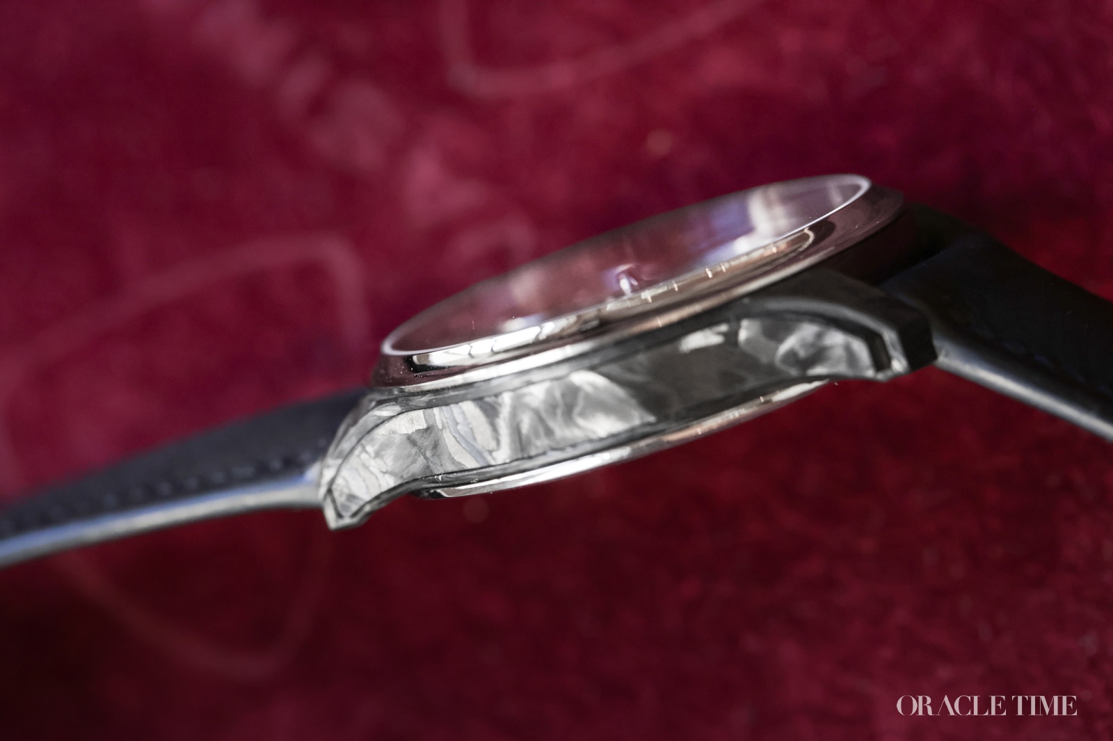 Cavasino DCT-02 Carbon Opal Edition