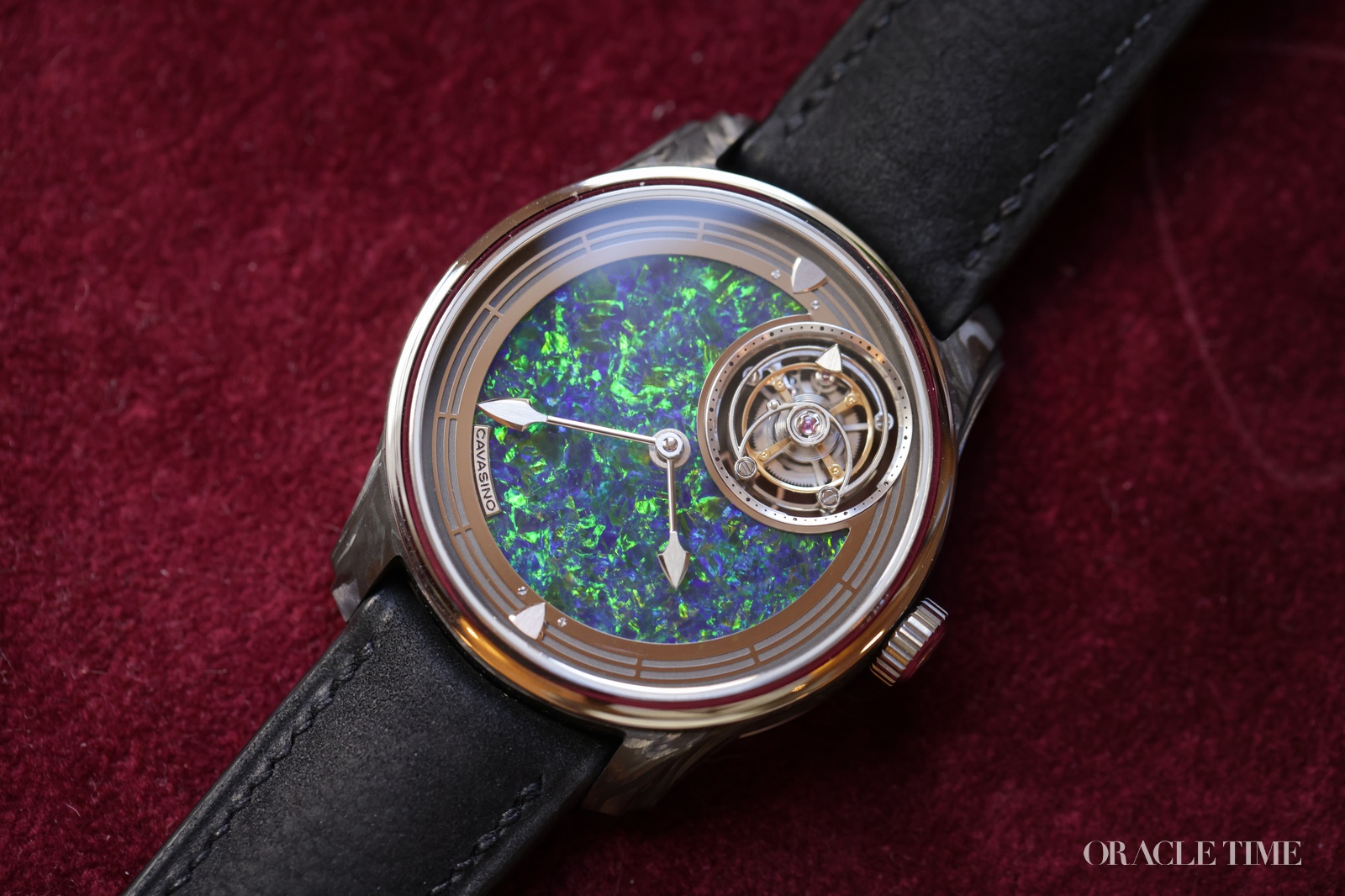 Cavasino DCT-02 Carbon Opal Edition