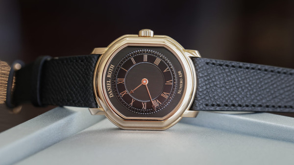 Daniel Roth Extra Plat Rose Gold Gilt Watch Review