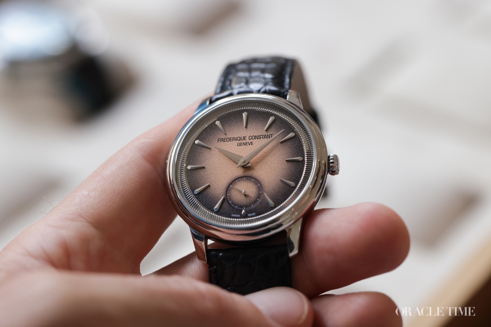 Frederique Constant Classics Moneta Handwinding