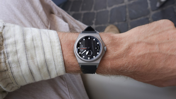 Micromilspec Introduce the Fieldmaster Wristwatch Tested by Serving Military Personnel