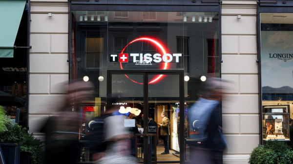 Oracle Time Members Celebrate PRX at Tissot Boutique