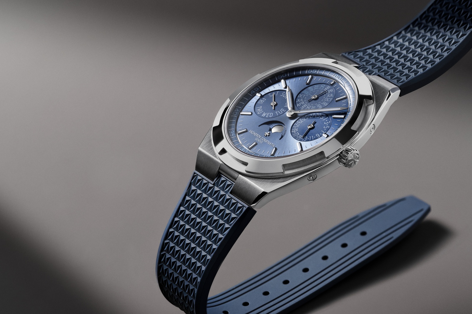 Vacheron Constantin Overseas Perpetual Calendar Ultra-Thin