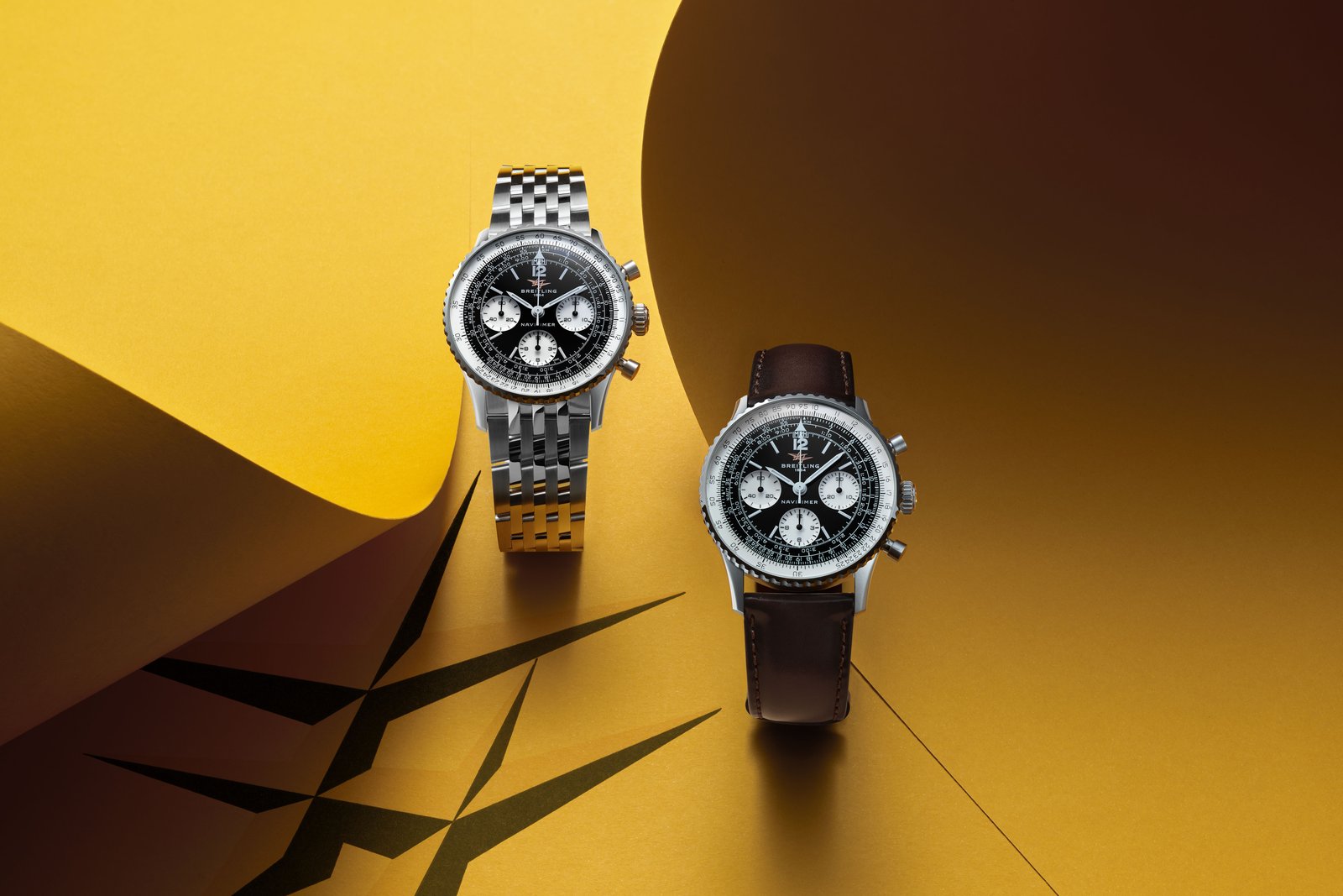 Breitling Navitimer B09 Chronograph 41 black dial on steel bracelet and leather strap