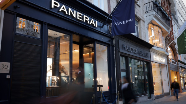 Oracle Time Members Visit Panerai New Bond Street Boutique
